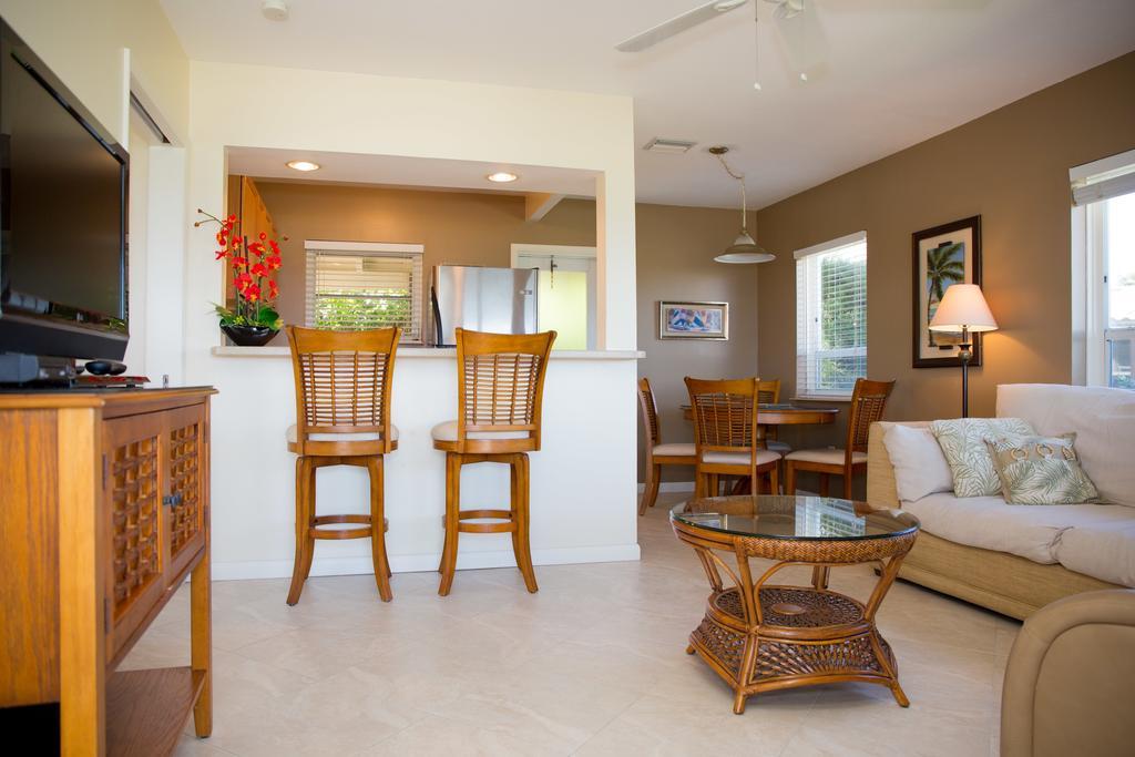Royal Flamingo Villas Hillsboro Beach Exterior photo